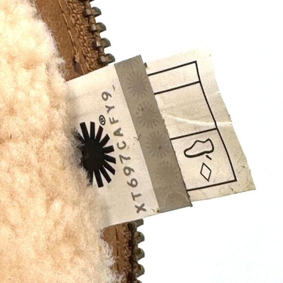 UGG Wmns Niels Boot - Picture 14 of 15